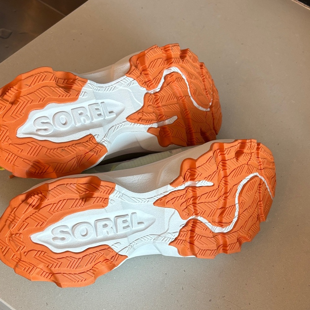 sorel sz 10 new Colorful Chunky Sneakers - Picture 3 of 3